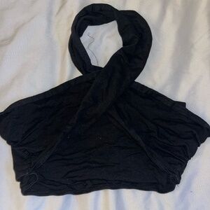 Black Cropped Twist Halter Top